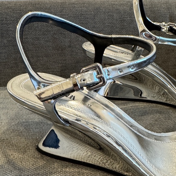 Zara Silver Strappy Wedge Sandals - Picture 2 of 14